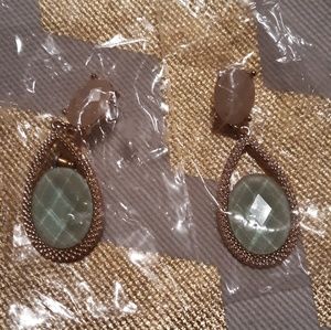 2 color dangling  Earrings